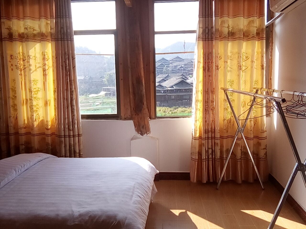 山景标间