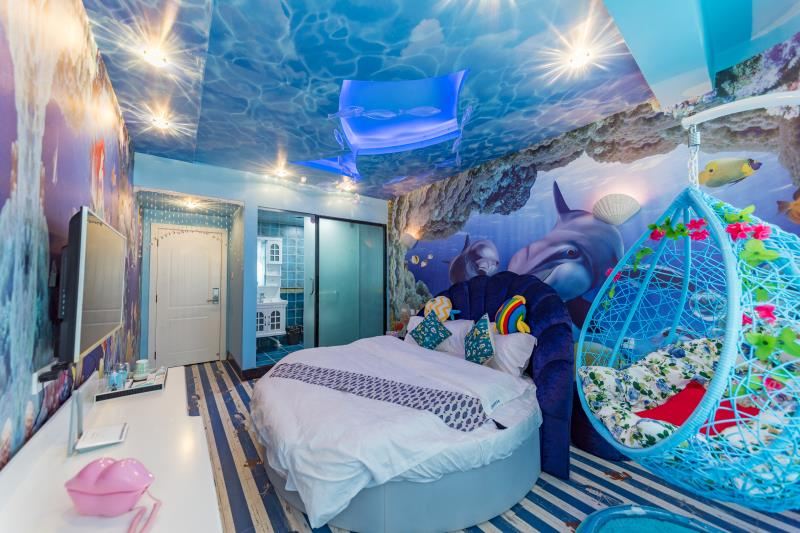 海豚之恋