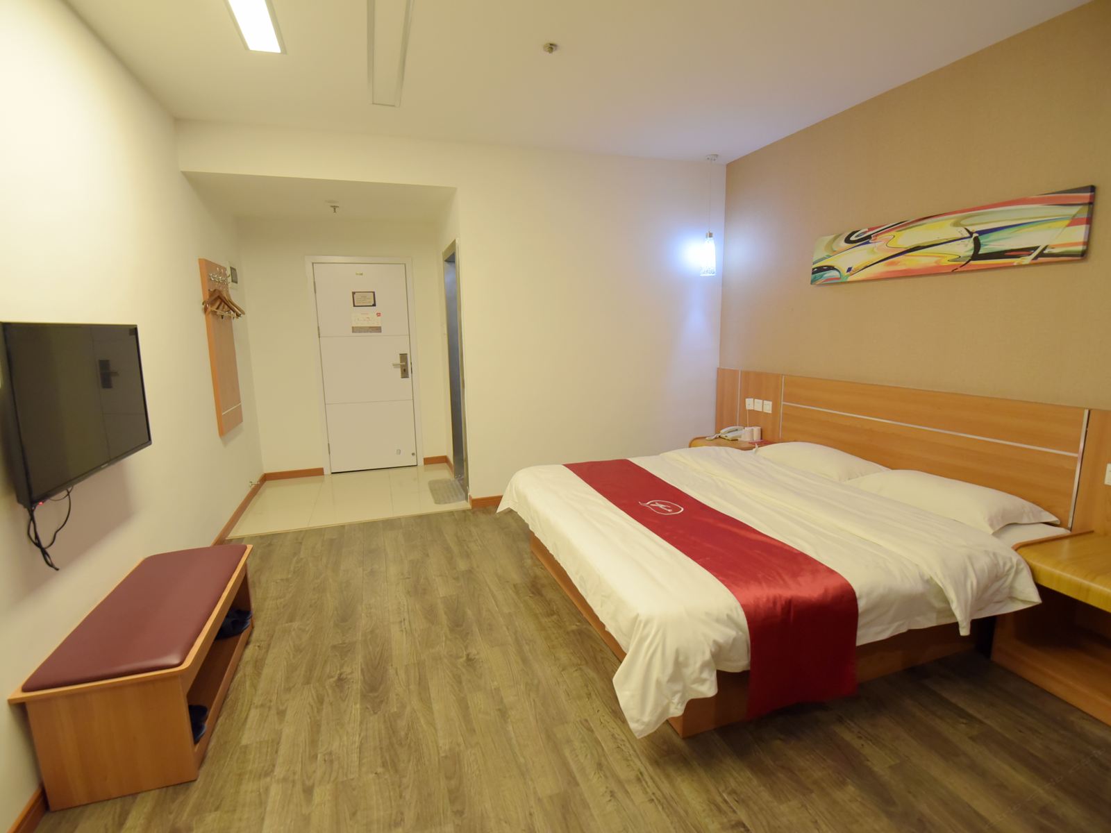 豪华大床房