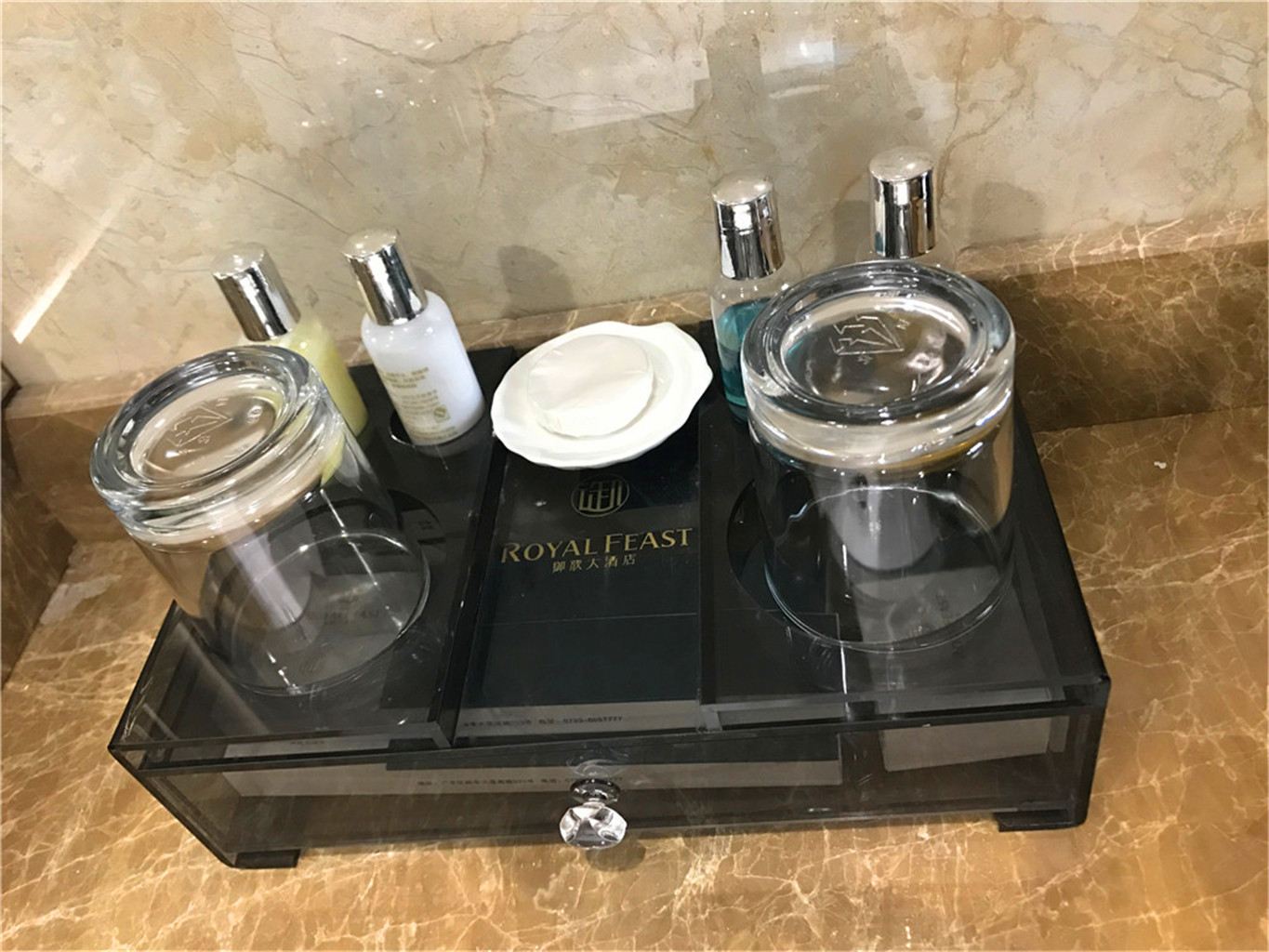 豪华大床房