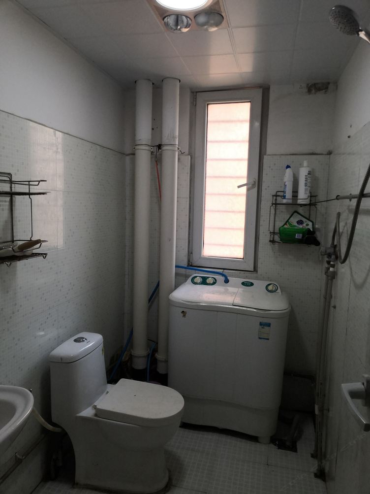 阳台大床房