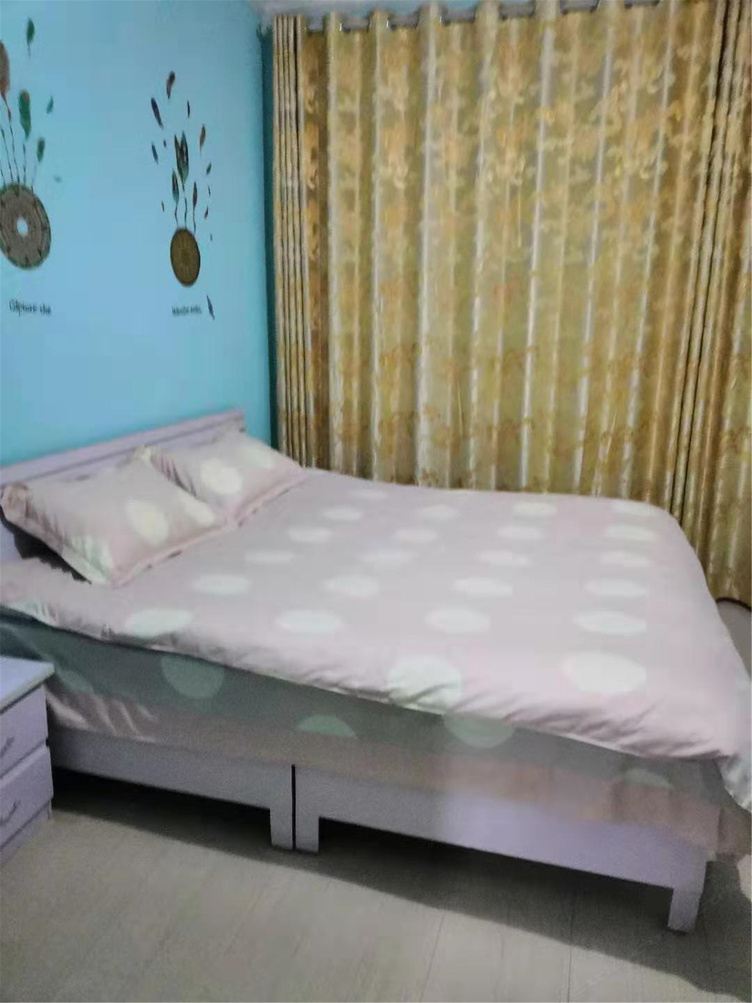 阳台大床房