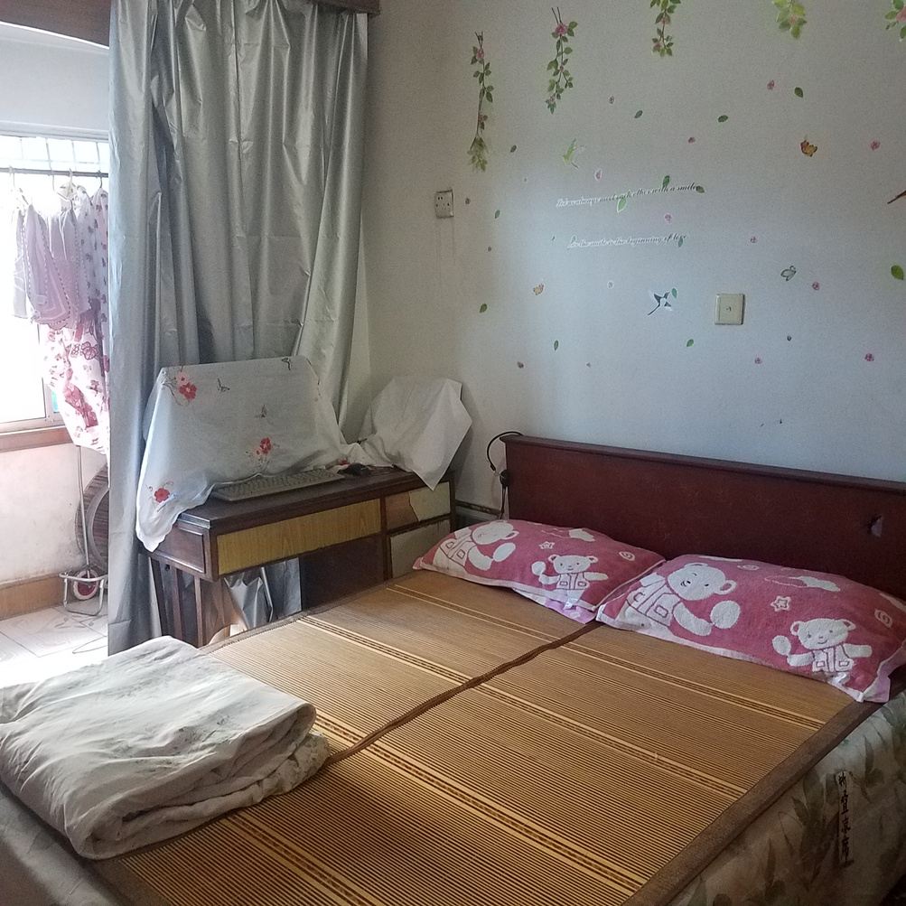 三室一厅套房
