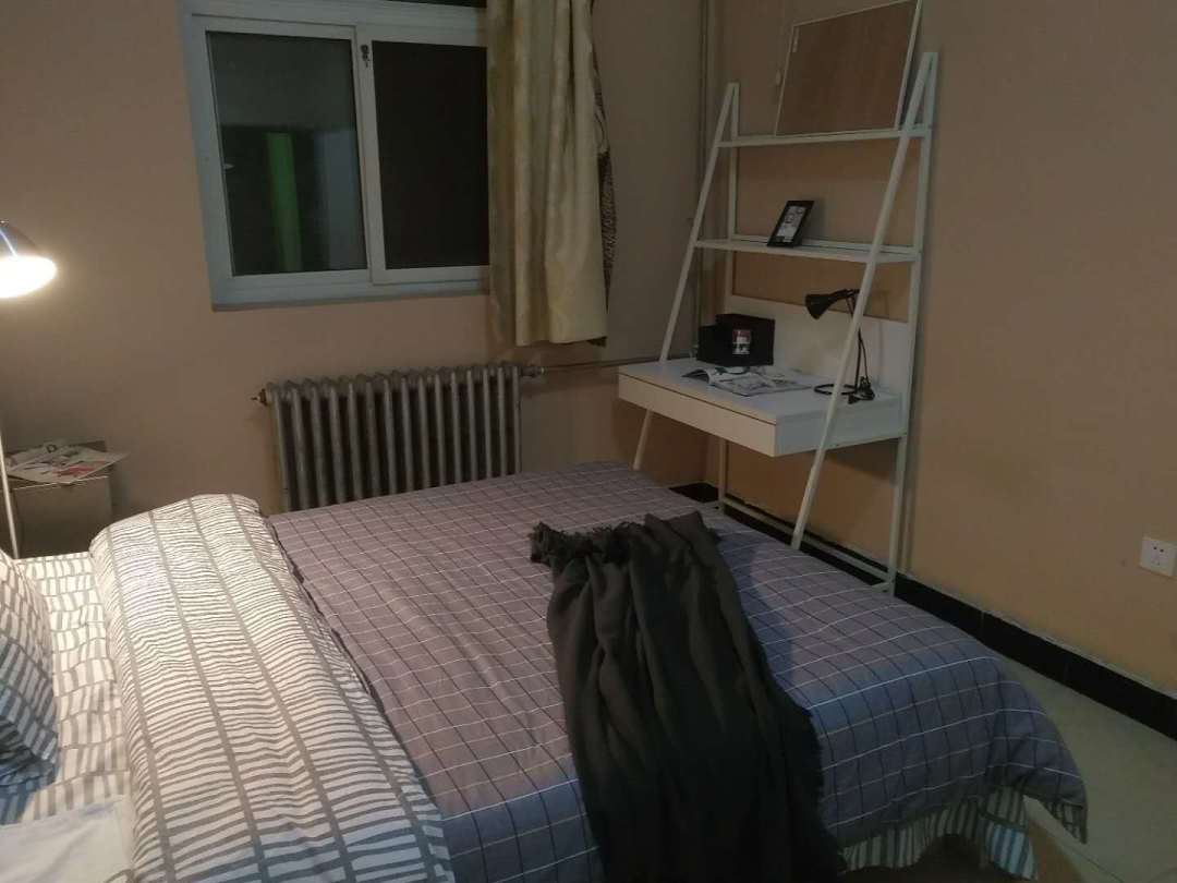 舒适大床房