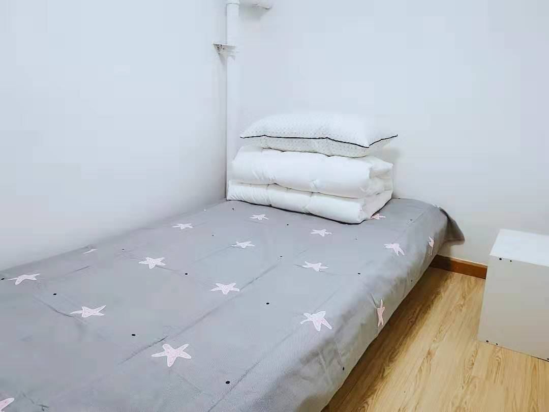 简约单人间(公共卫浴)