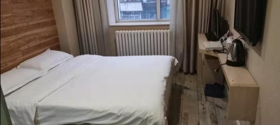 温馨大床房