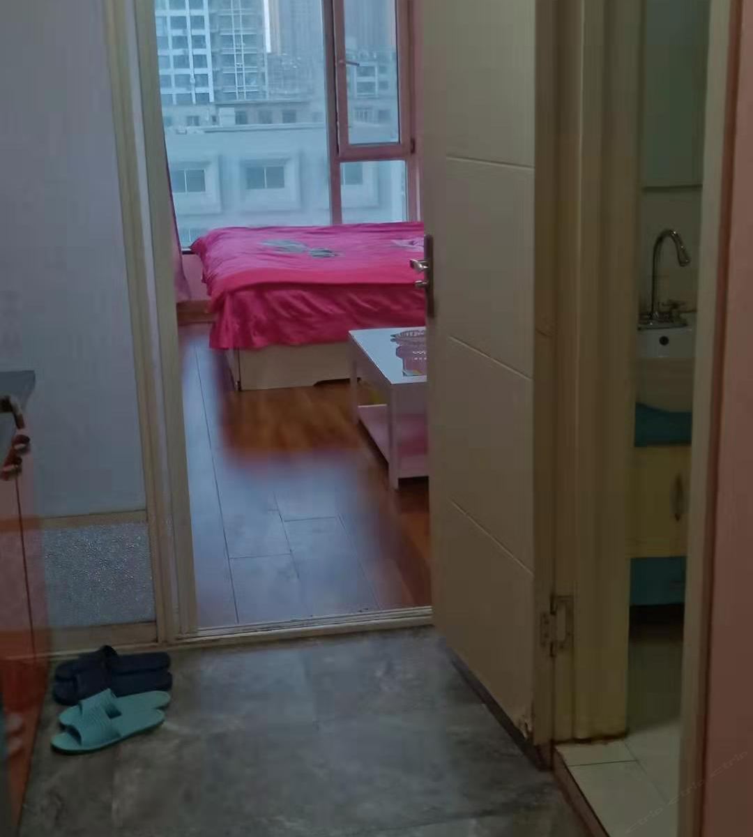 精装大床房