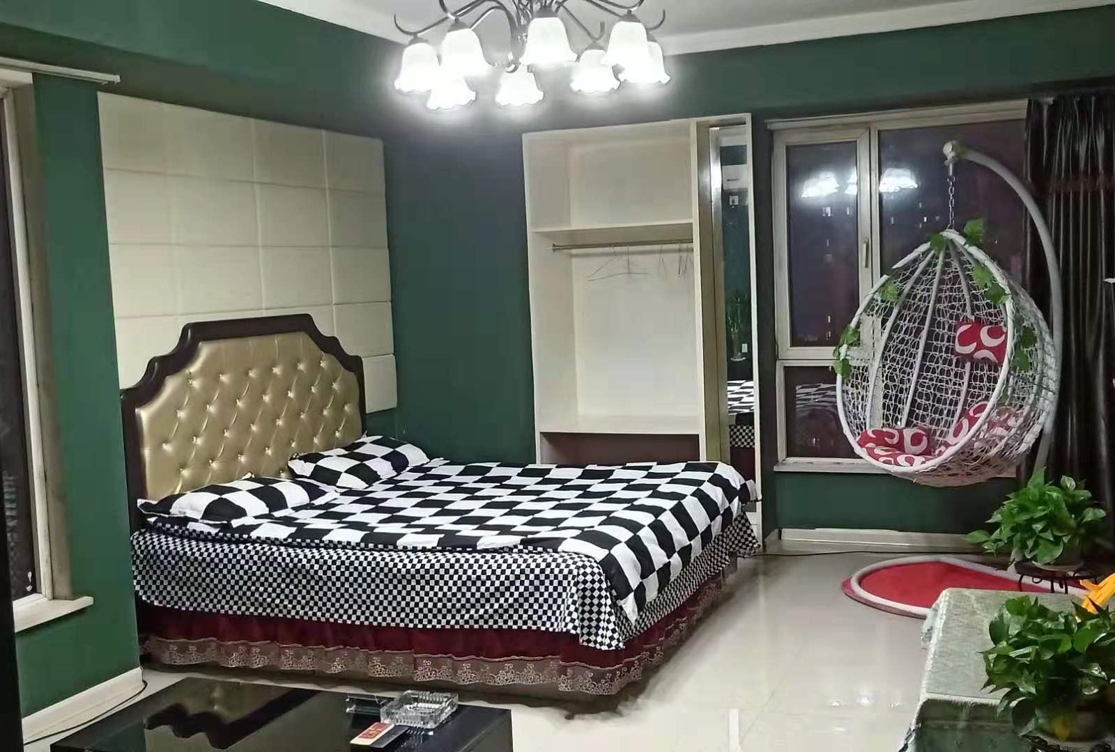 精装大床房