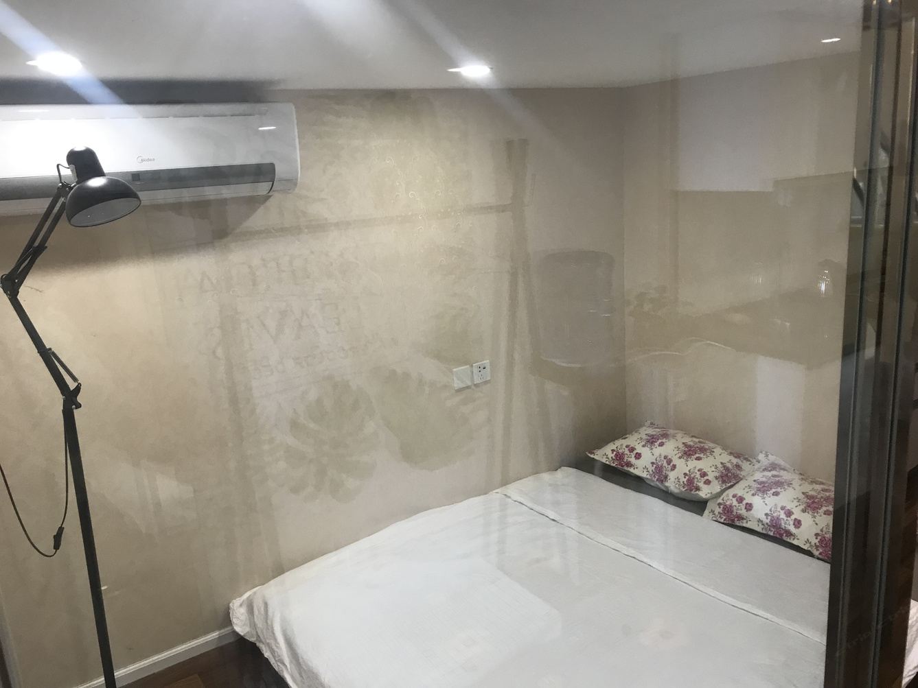 绿野仙踪一室一厅套房