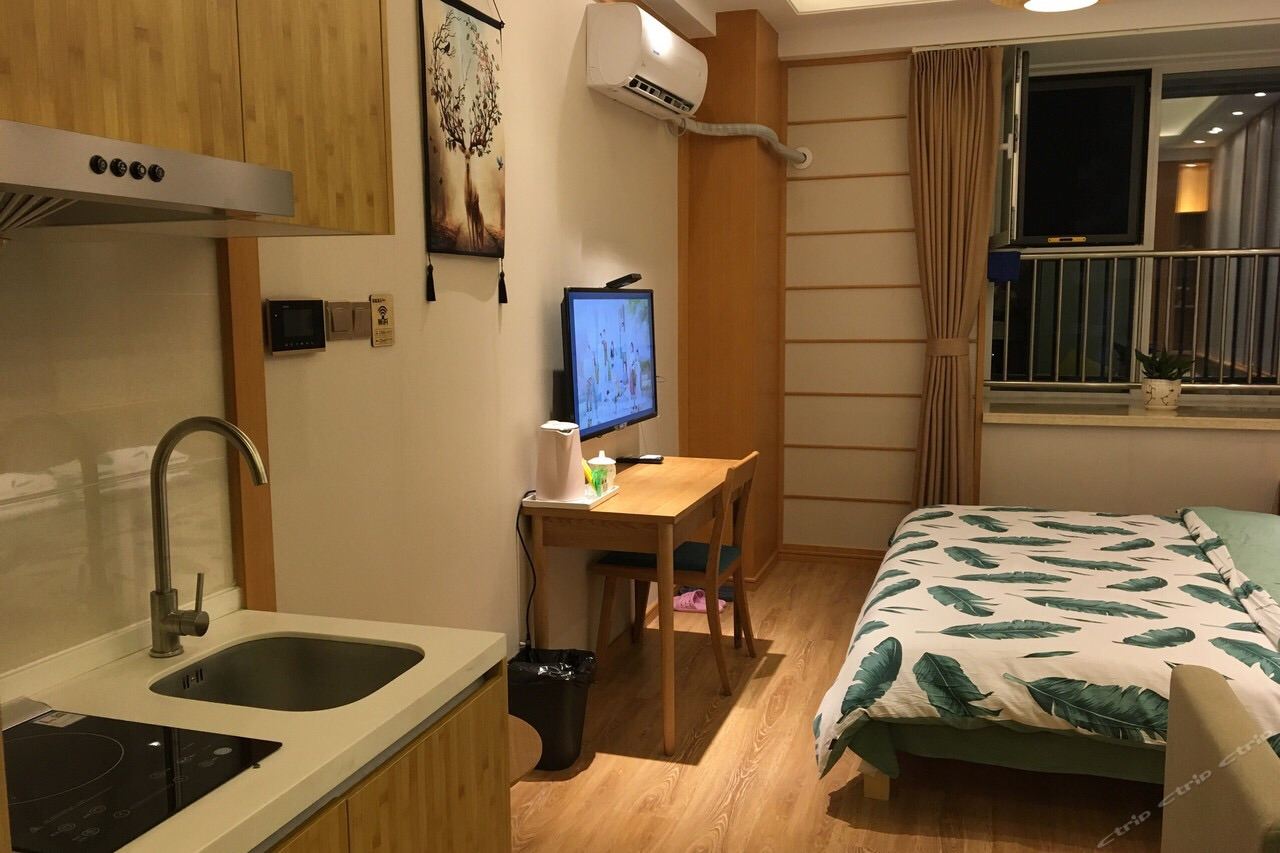 豪华大床房