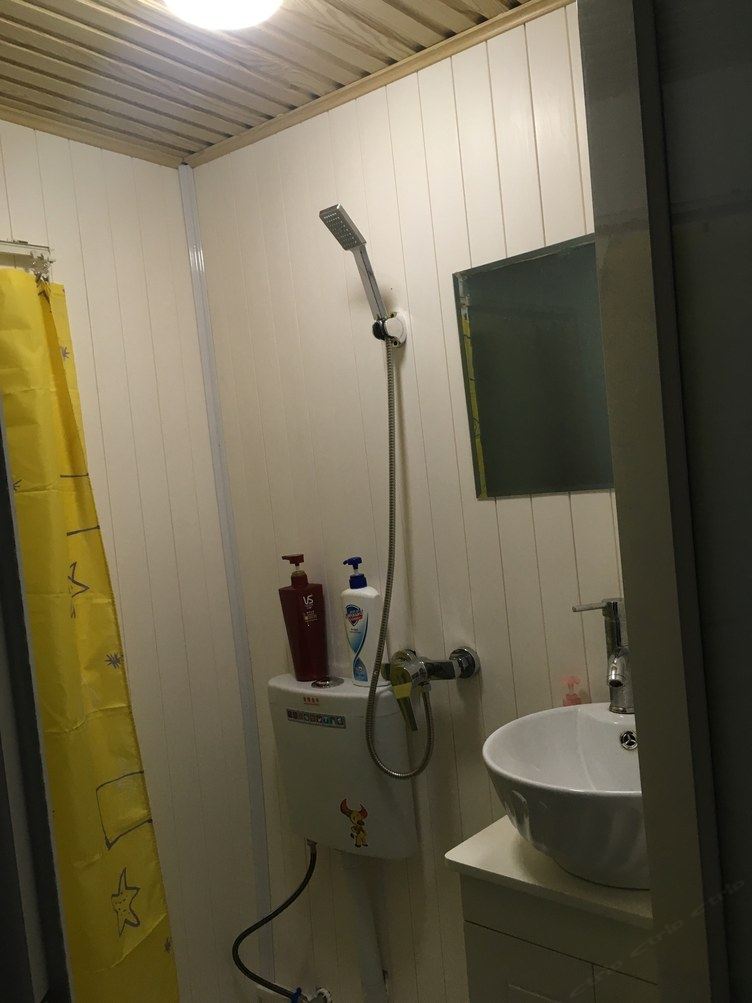 一室大床房