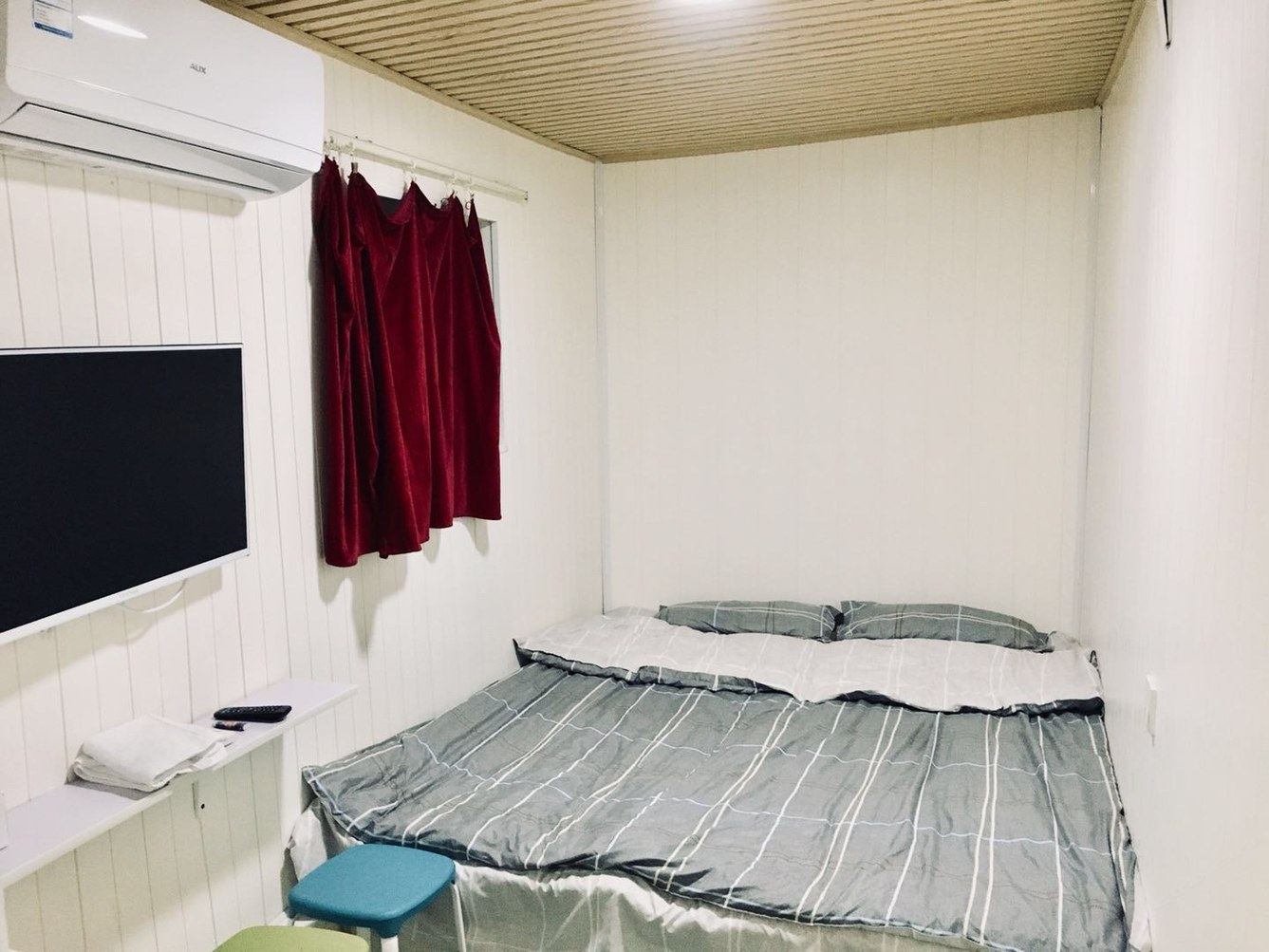一室大床房