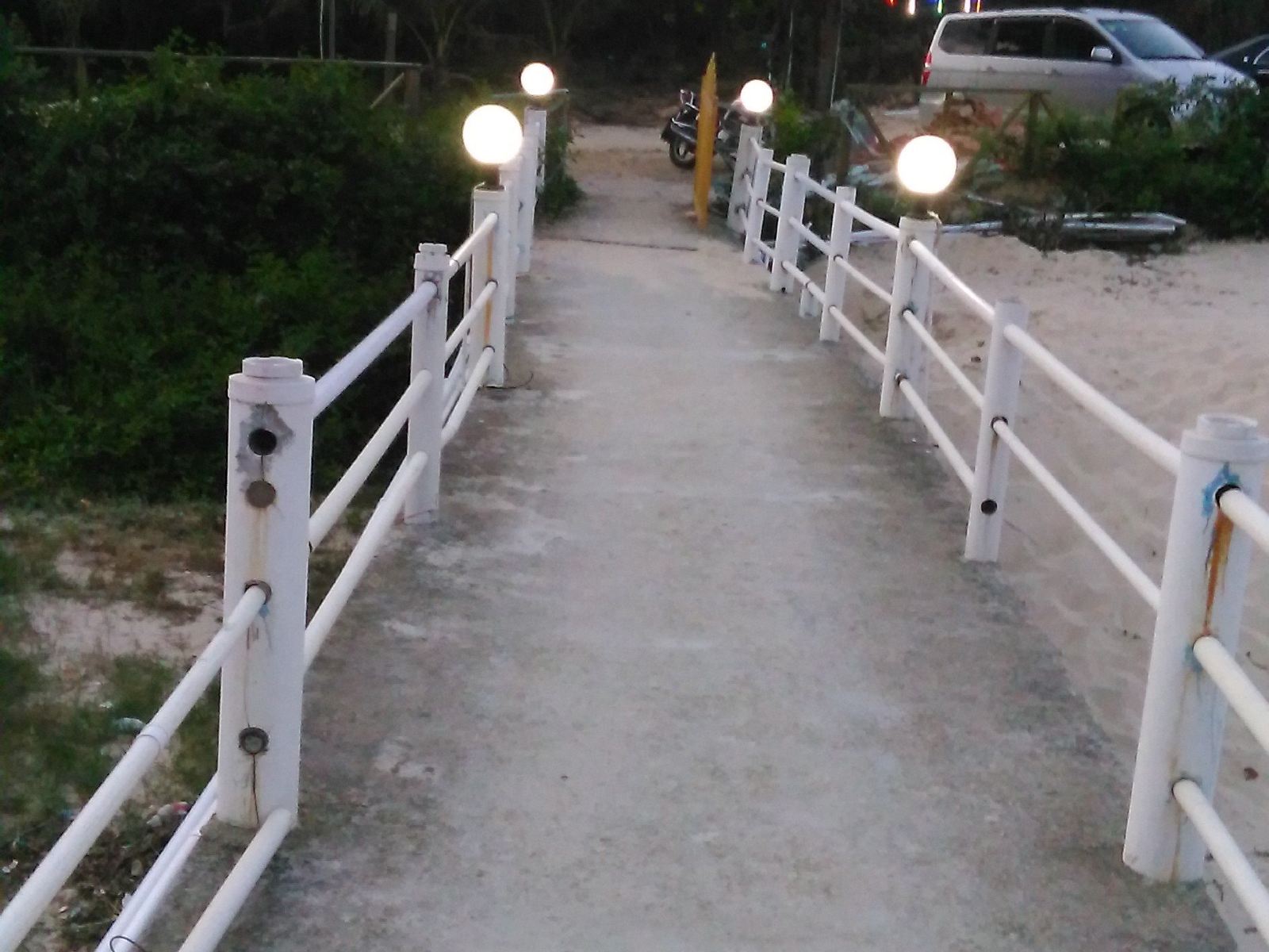 其他
