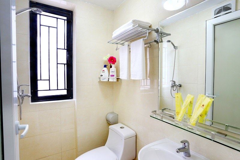 阳光温馨一室大床房
