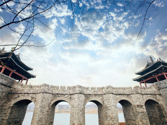 [春节] 东方盐湖城-春秋淹城--三国城-水浒城5日游></p></a>2月4日特别享用