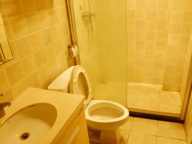 hotelPic