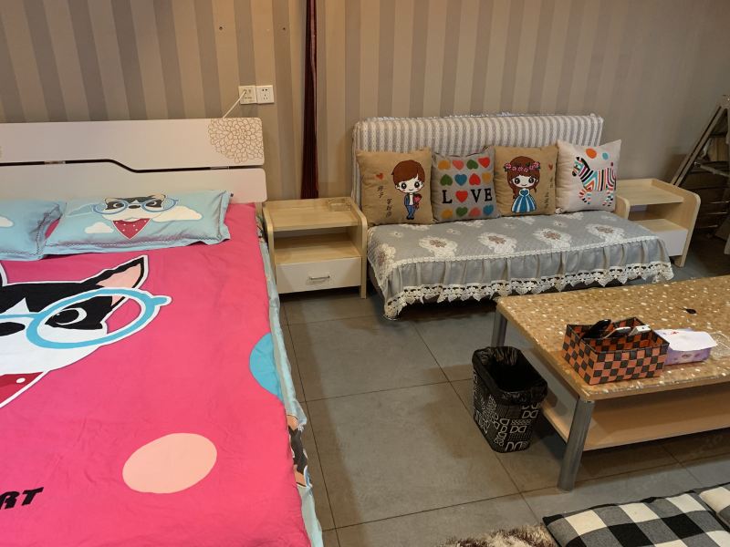 乌鲁木齐凌晨陪夜雨公寓