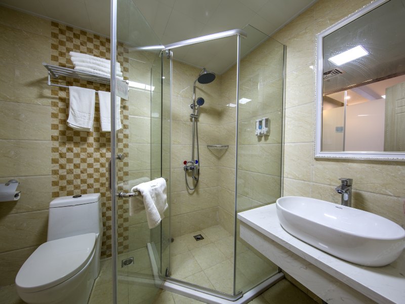 hotelPic