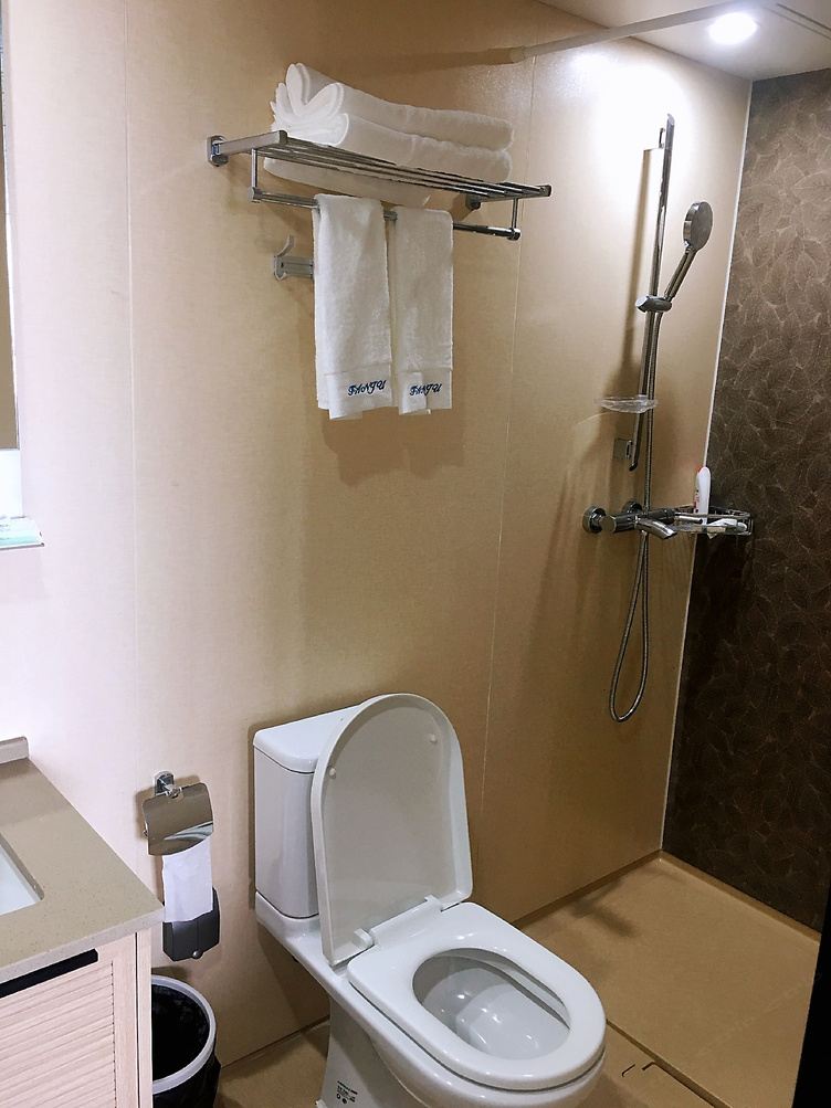 海景二室一厅套房