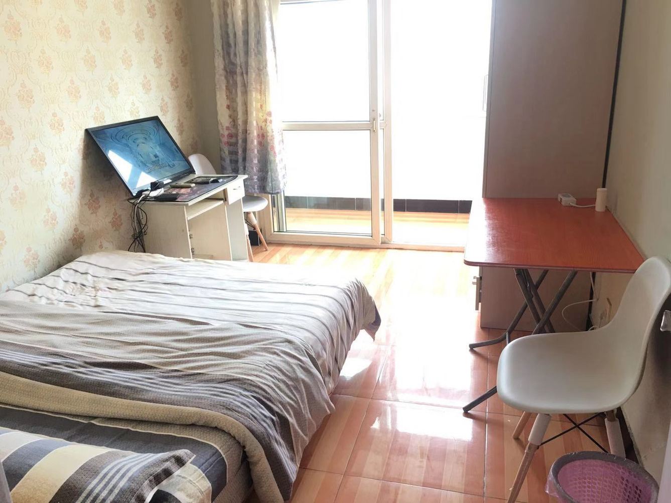 舒适温馨二室大床房