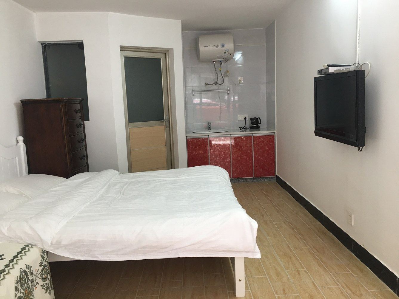 豪华一室大床房