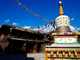 香格里拉旅游最新_香格里拉双人十一日游_香格里拉旅游几月份最合适