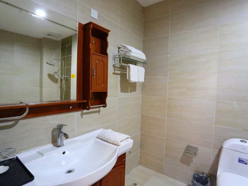 hotelPic