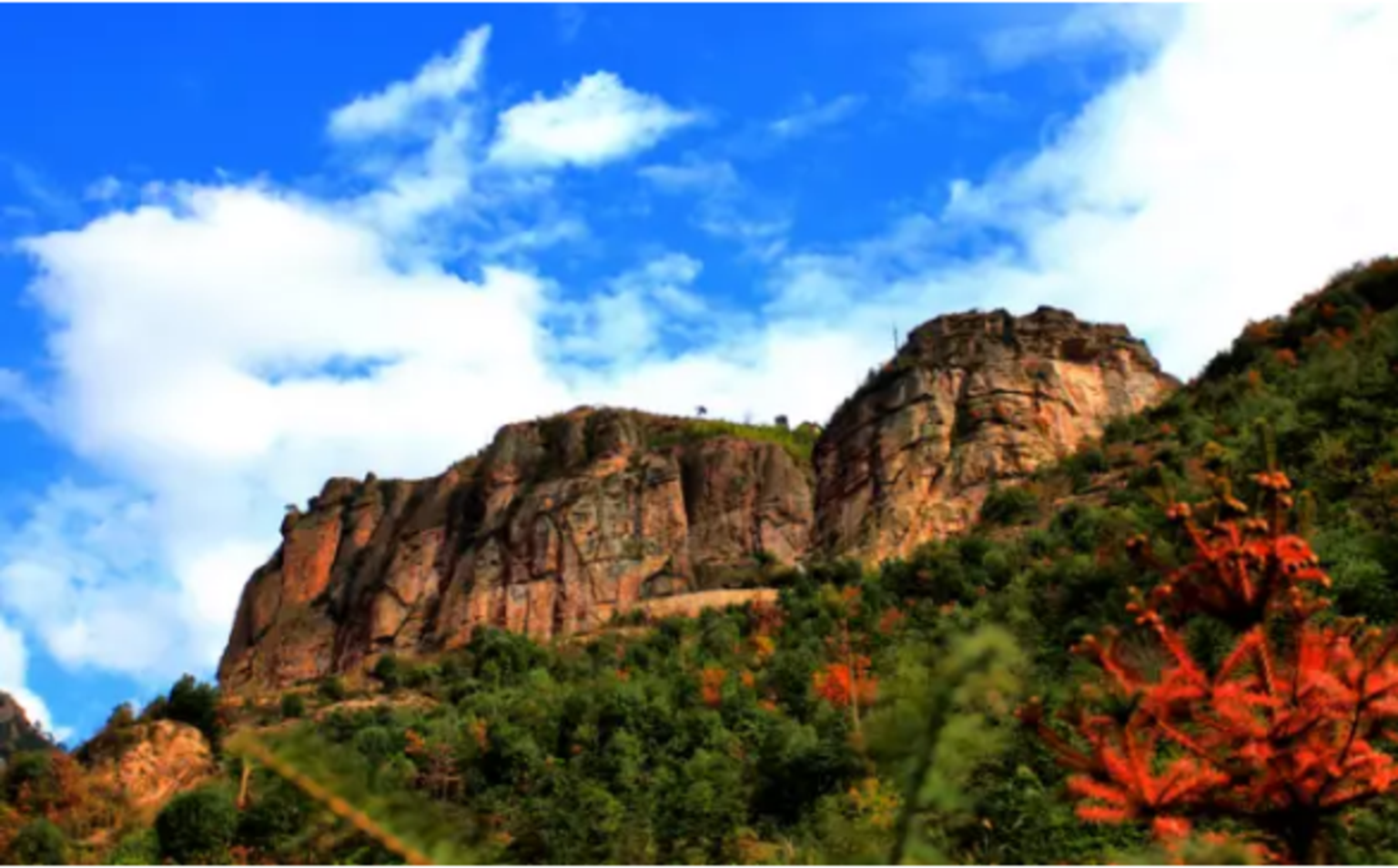 浙中绝色的风景东阳湖溪镇的黄藤岩