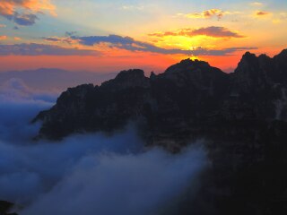 廣州云南昆明旅游團_去云南昆明旅游_云南昆明旅游團報價