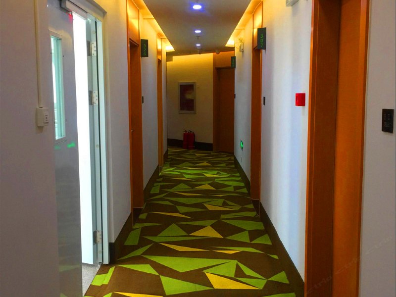 酒店大堂