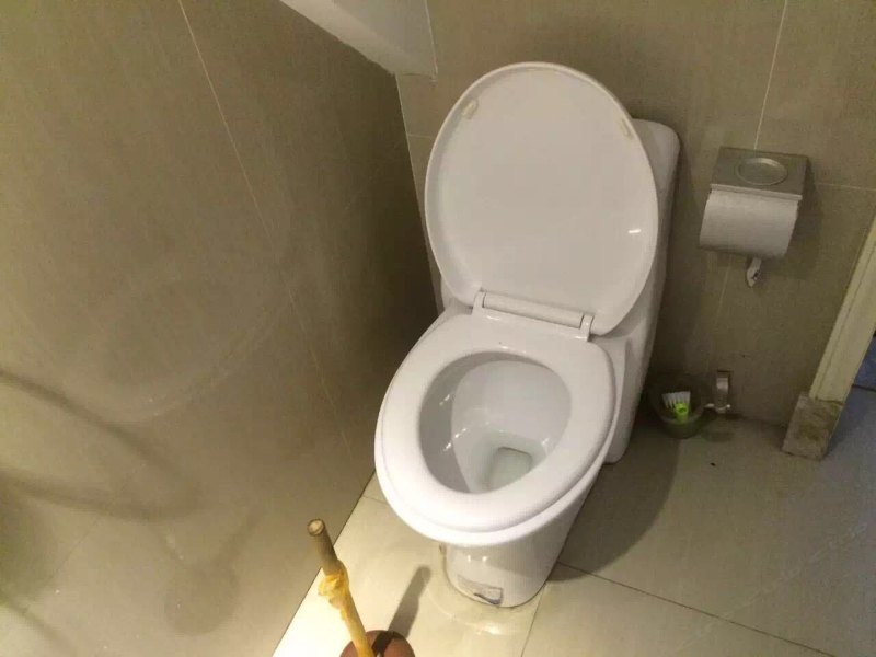 hotelPic