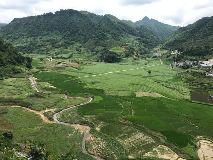 【首发】去欣赏广西凤山风光 三天两夜还能这么玩【多图】_凤山县游记