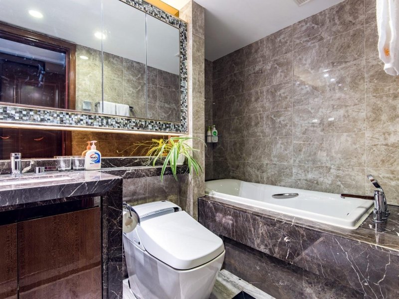 hotelPic