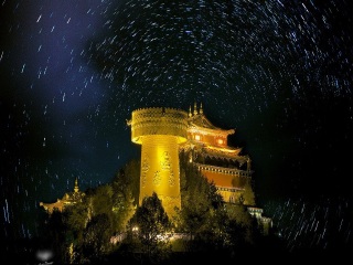 云南香格里拉報(bào)團(tuán)多少錢_云南香格里拉旅游要多少錢2021_到云南香格里拉旅游