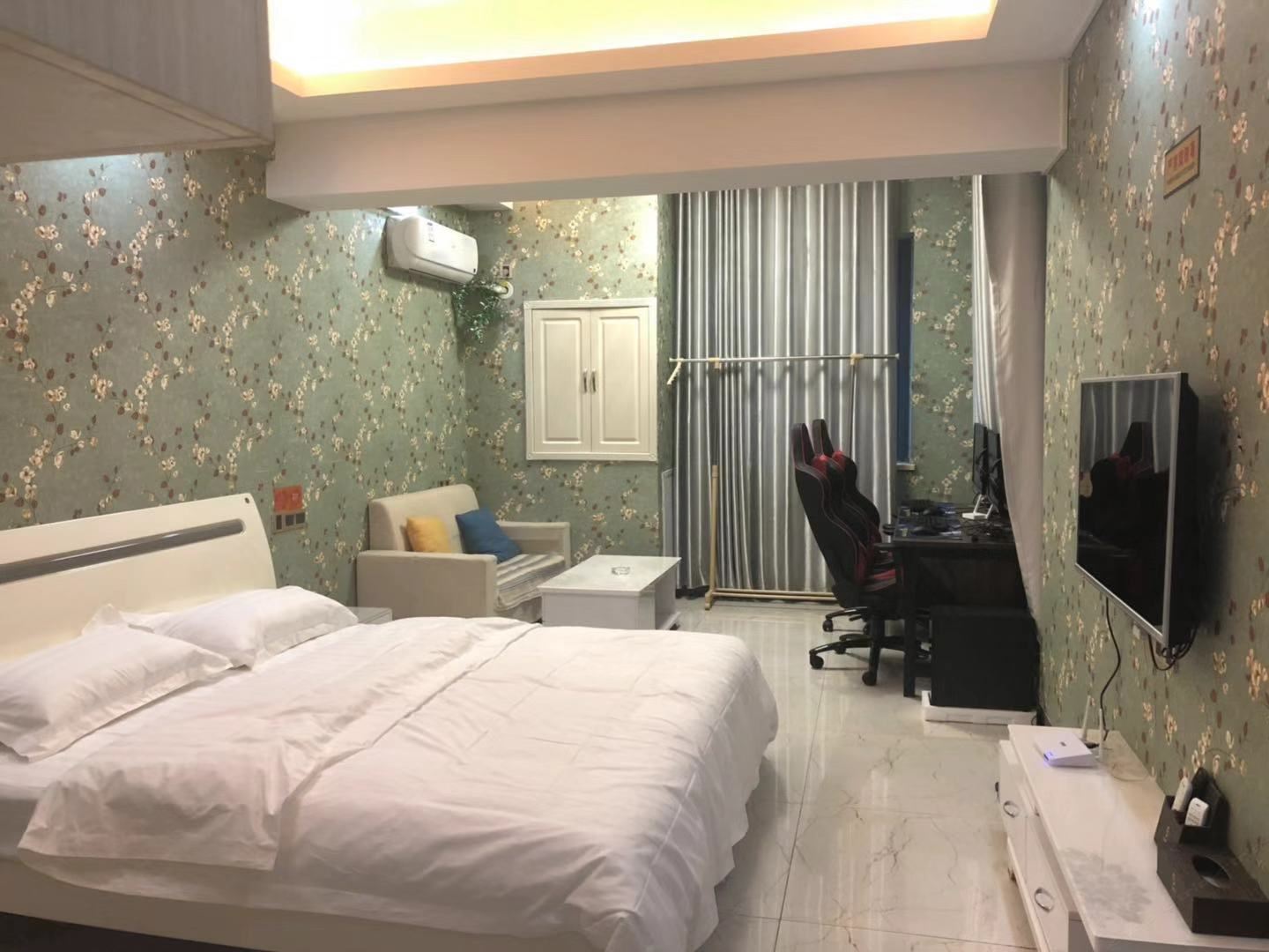 电竞双大床房
