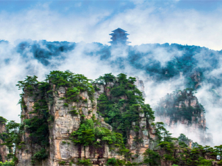 湖南鳳凰古城旅游價(jià)格多少_湖南鳳凰古城旅游最佳路線(xiàn)_湖南鳳凰古城旅游費(fèi)用
