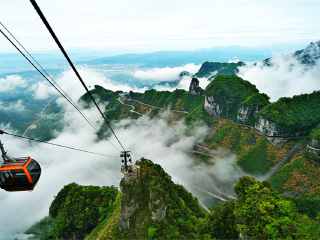 湖南鳳凰古城旅游價(jià)格多少_湖南鳳凰古城旅游最佳路線(xiàn)_湖南鳳凰古城旅游費(fèi)用