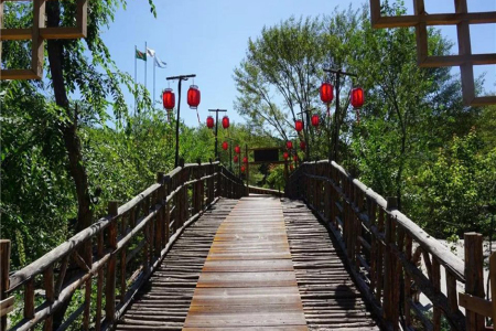 <亲疙瘩莫尼山小镇1日游>亲疙瘩莫尼山小镇亲子1日游 <亲疙瘩莫尼山小镇1日游>亲疙瘩莫尼山小镇亲子1日游