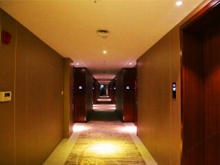國(guó)慶新疆游價(jià)格_去新疆游怎么省錢_去新疆報(bào)團(tuán)多少錢