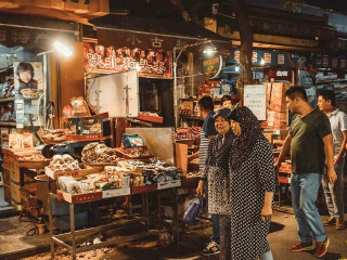 延安7日跟团旅游_延安旅游价目_延安十日游报价