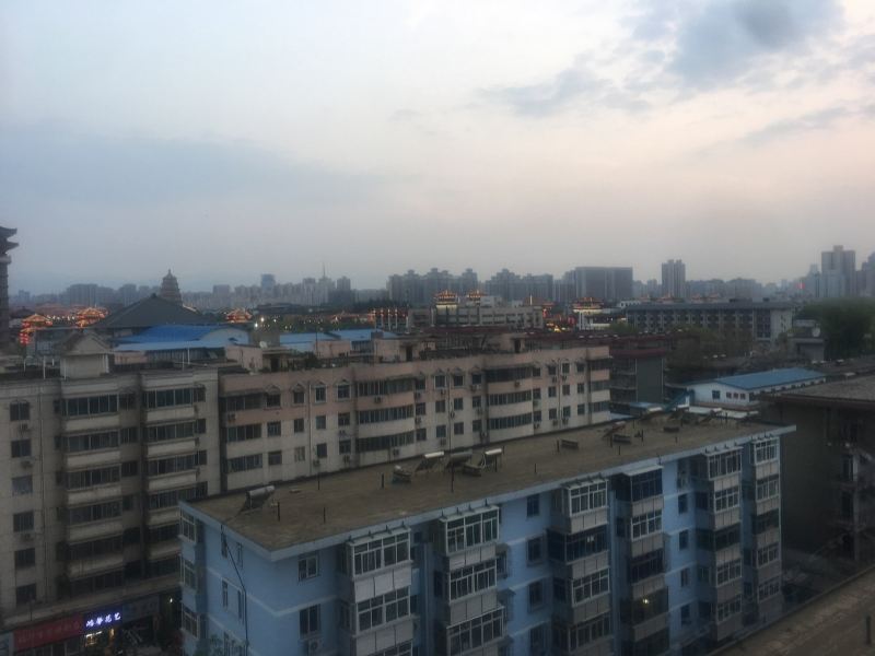 西安十月之交公寓(10号店)