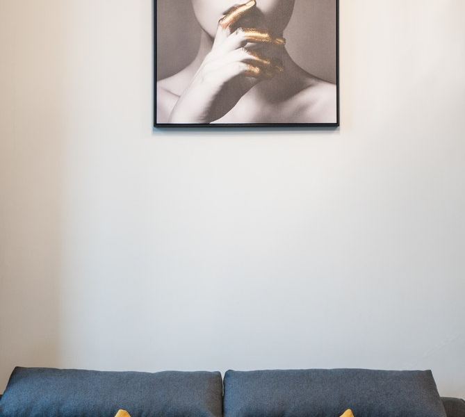 hotelPic