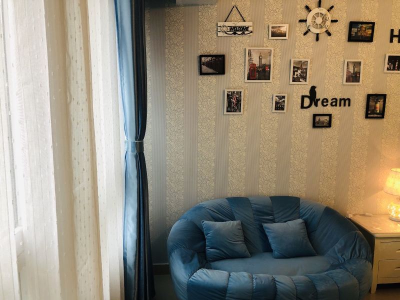 hotelPic