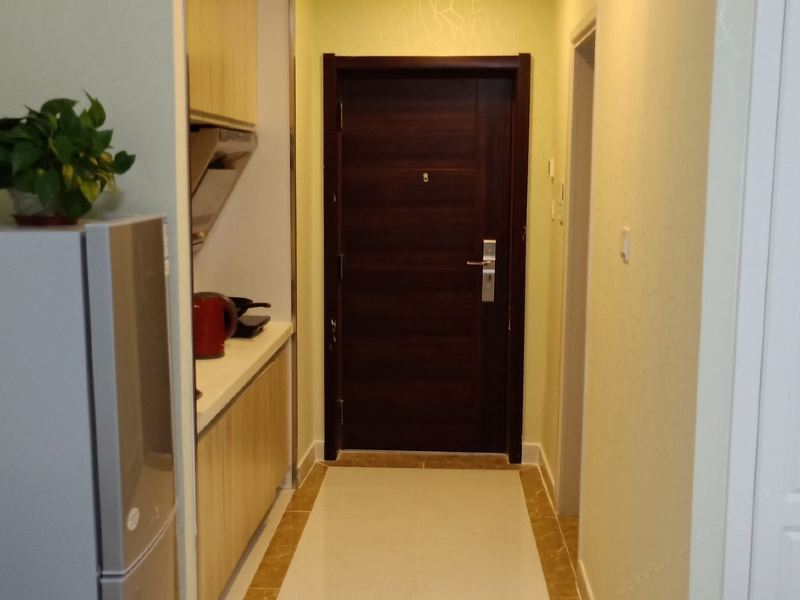 hotelPic