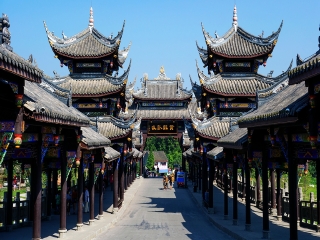 深圳出发四川旅游_去四川旅游的价钱_四川跟团游