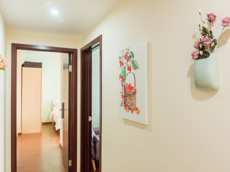 hotelPic