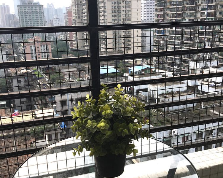 hotelPic