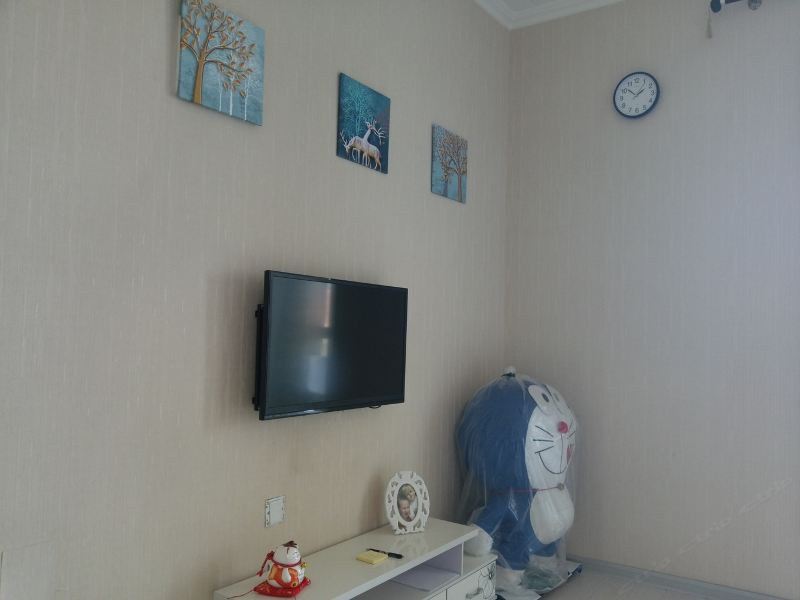 hotelPic