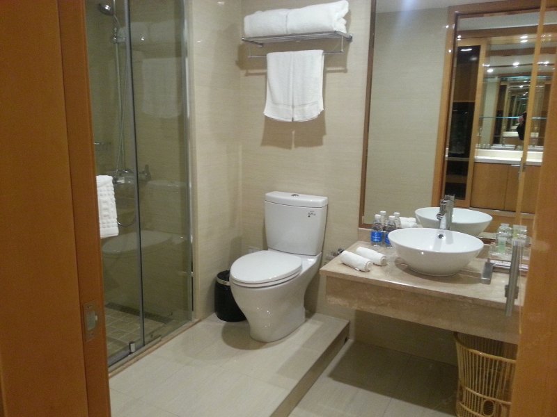 hotelPic
