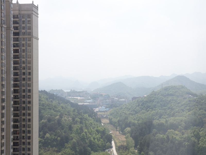 hotelPic